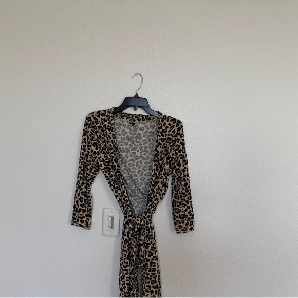 Posh Peanut Lana leopard robe size M - Picture 6 of 7
